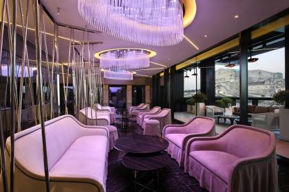 hotel congressuale 5 stelle centrale