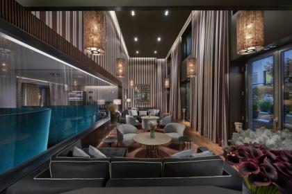 5-star hotel with convention center in central Mil