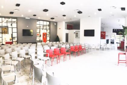 Location for team cooking in central Milan