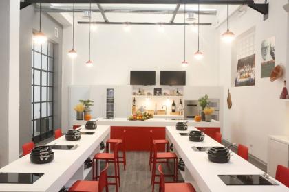 Location for team cooking in central Milan