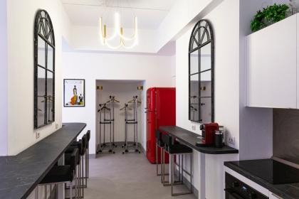 Showroom design in zona stazione Centrale
