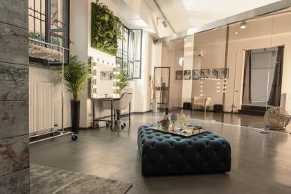 Photo-shooting set and event venue in Porta Romana