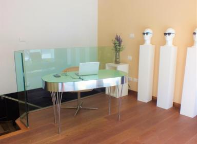 Temporary shop in Brera