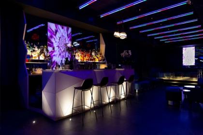 Restaurant with private rooms for events