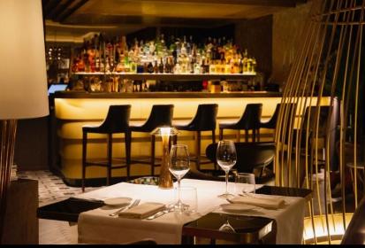 Restaurant with private rooms for events