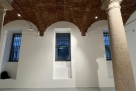 Large venue with windows in Cordusio