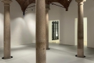 Large venue with windows in Cordusio