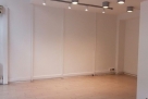 Pop-up venue with 2 display windows
