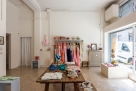 Pop up Shop with 3 windows