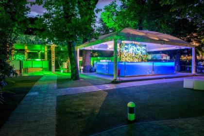 Club Esclusivo with view
