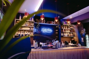 Cocktail bar in the Ticinese area for small events